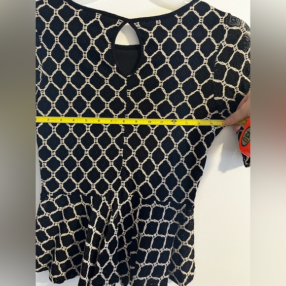 Windsor Tops Windsor Short Sleeve Lace And Embroidery Too Black And